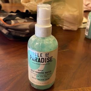 Isle of Paradise medium self tanning water 6.78 oz New in plastic